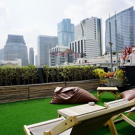 Hash Silom Apartment @ Silom Soi 3 Банкок Екстериор снимка